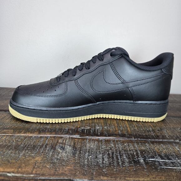 Nike Air Force 1 Low \'07 Mens Size 11.5 Lifestyle Shoe Black Gum 2022 DZ4404-001 main image 12